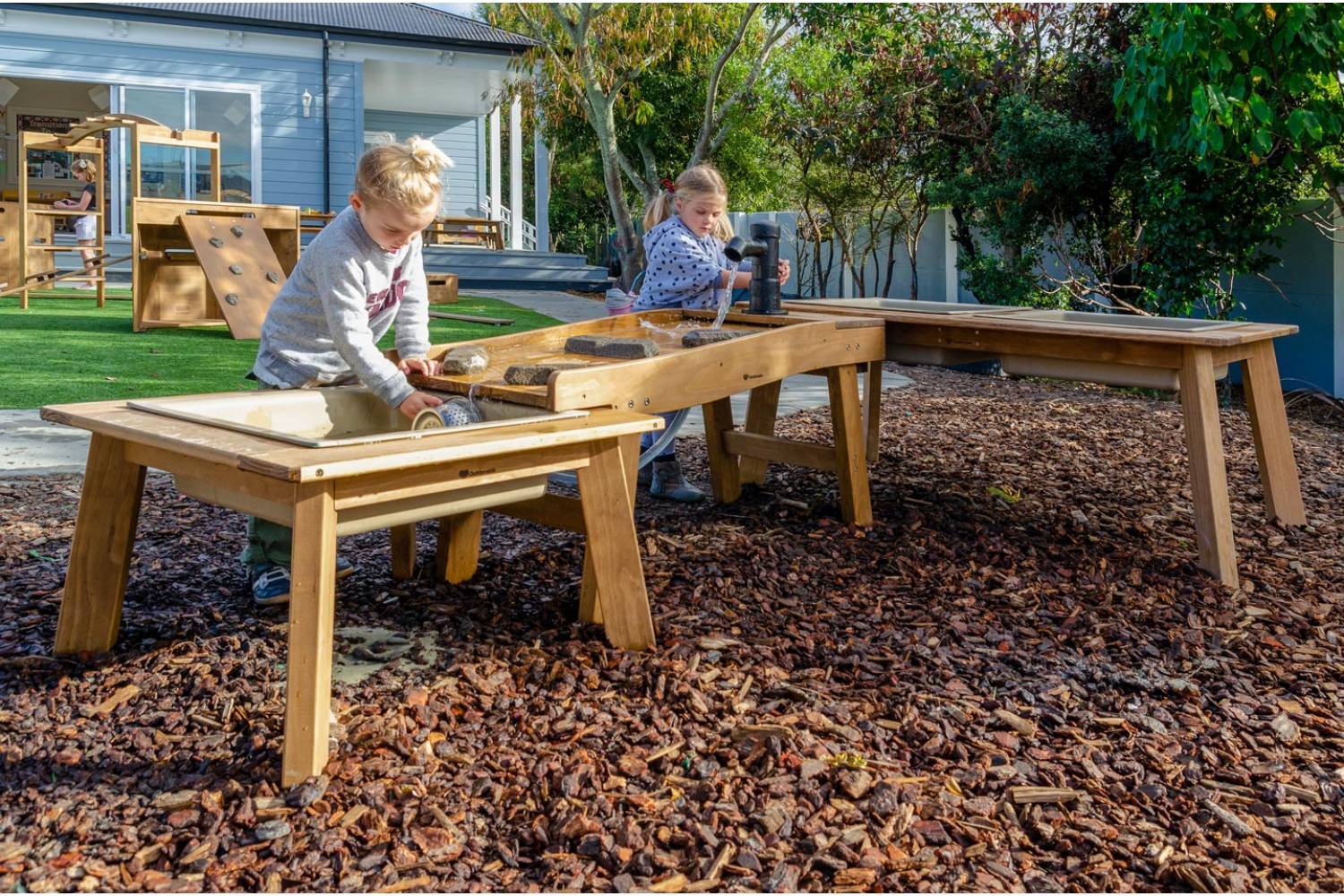 Outdorable Sand and Water Set Children at Play