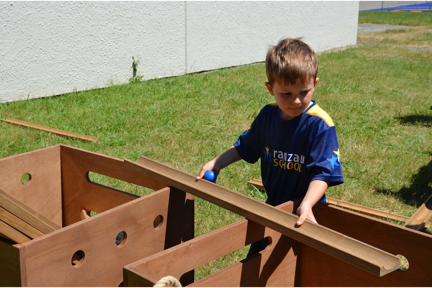 Ball run lengths loose parts School